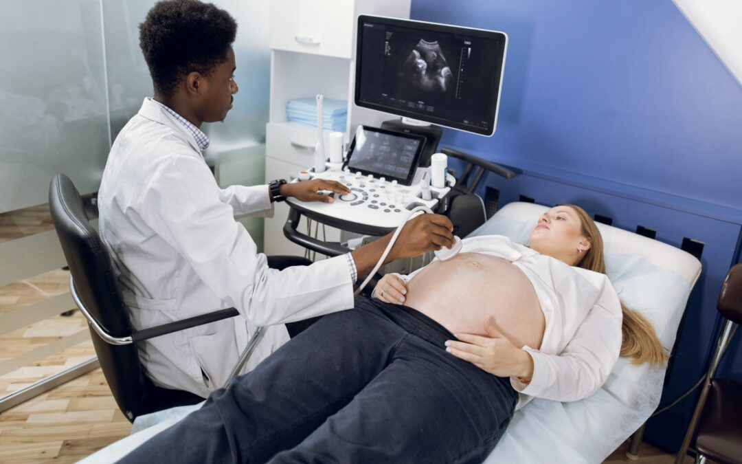 Badania prenatalne: Co to jest, jakie są rodzaje i kiedy je wykonywać